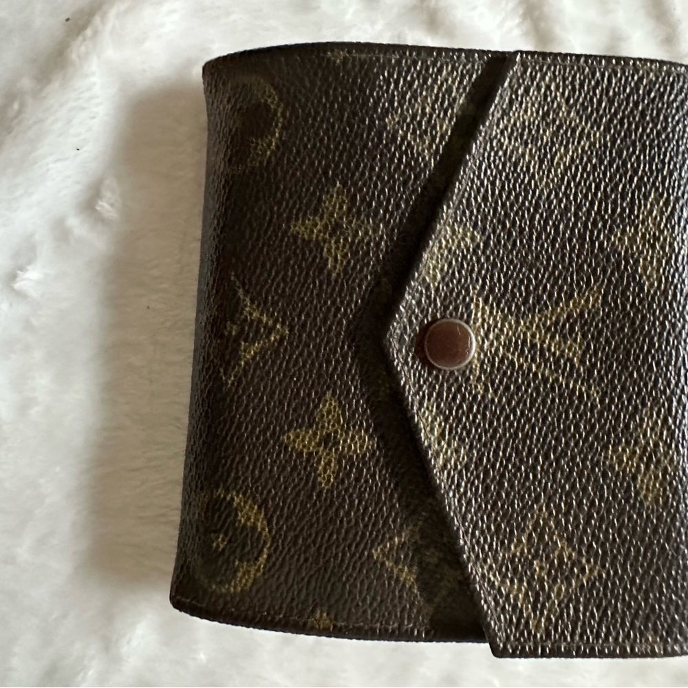 Authentic Louis Vuitton wallet
